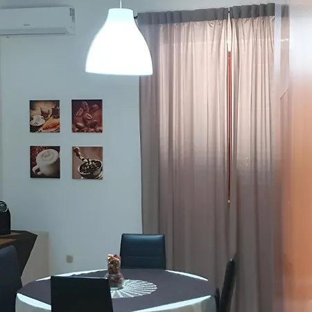 La Casa Dei Nonni 住宿加早餐酒店 4*