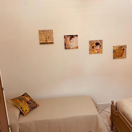 La Casa Dei Nonni 住宿加早餐酒店 新萨尔沃